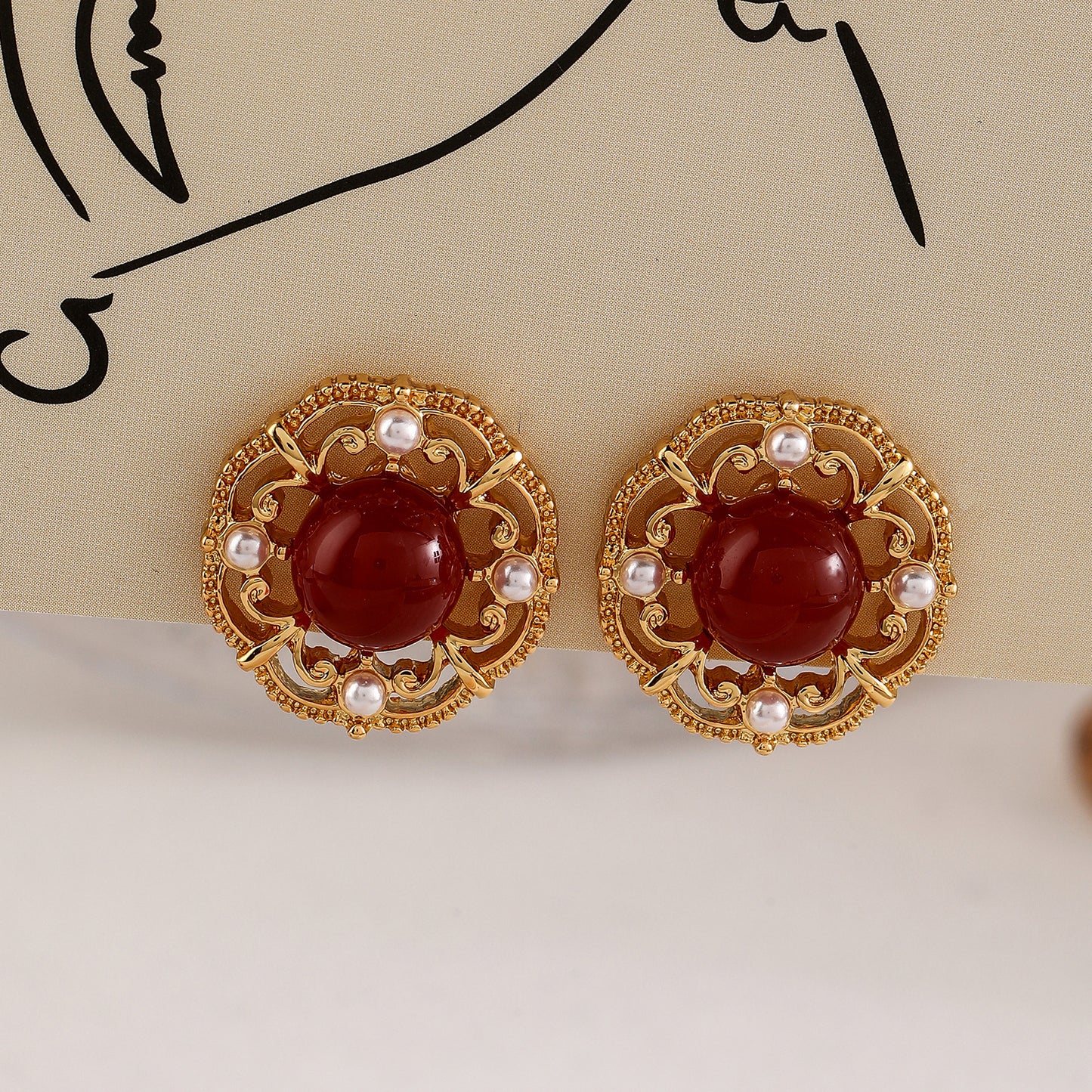 Vintage New Chinese Style Wine Red Agate Stone Earrings for Women Elegant Palace Style High-end Simple Temperament Pearl Earrings