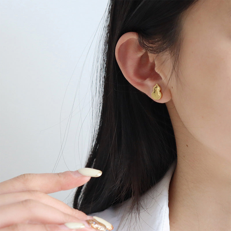 Xiaohongshu Hot-Selling Crushed Ice Gourd Earrings for Women Fashion Simple Retro Versatile Silver Needle Earrings Light Luxury High-End Feel
