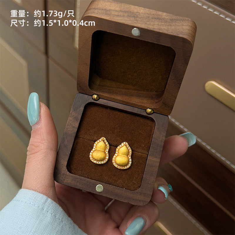 Xiaohongshu Hot-Selling Retro Light Luxury Fashion Versatile Exquisite Small Brushed Gourd Earrings High-End Sense Temperament Ear Jewelry