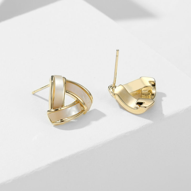 2022New French Style Niche Korean Elegant Internet Celebrity Earrings s925Silver Needle Natural Mother-of-Pearl Triangle Earrings
