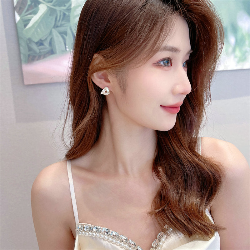 2022New French Style Niche Korean Elegant Internet Celebrity Earrings s925Silver Needle Natural Mother-of-Pearl Triangle Earrings