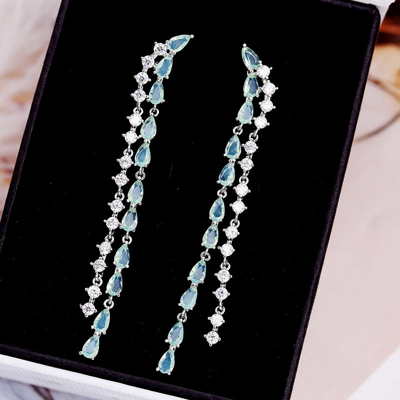 2022New Long Tassel Earrings European and American Fashion Zircon Silver Needle Drop High-end Water Drop Geometric Earrings