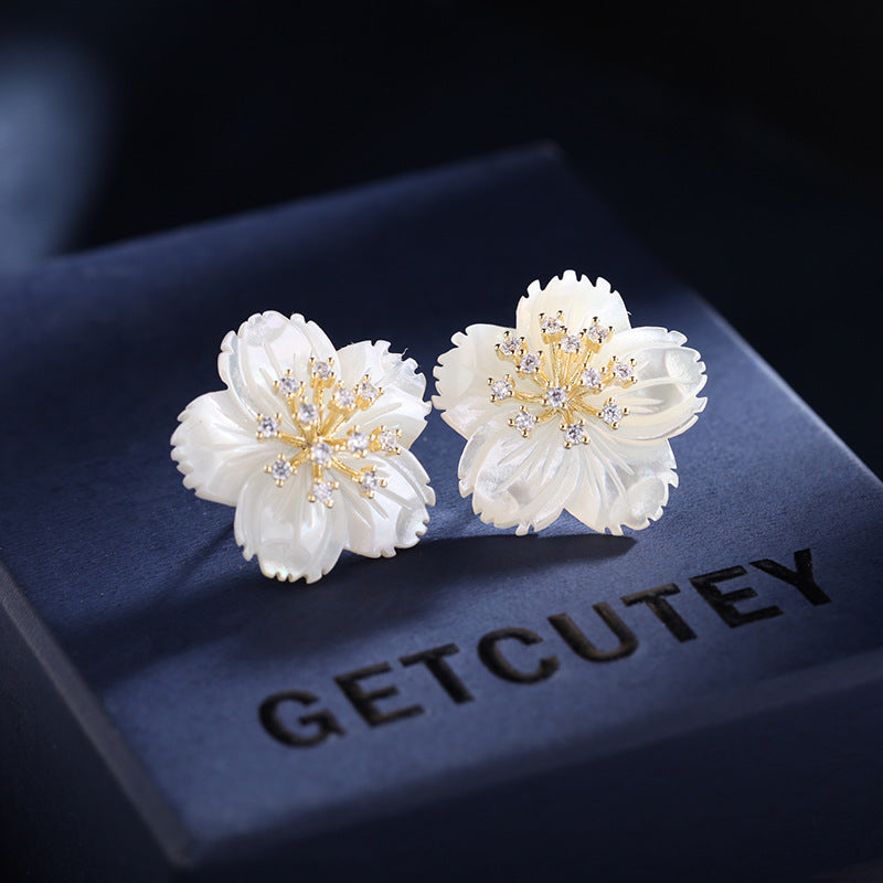 Custom Processing Earrings Studs Liyu Jewelry Set Necklace Brooch OEM Custom Copper Inlaid Zircon Earrings