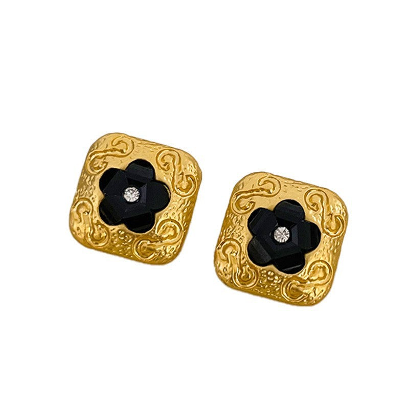 Custom French Vintage Black Flower Square Stud Earrings Niche High-end Simple Versatile Inlaid Diamond Earrings for Women