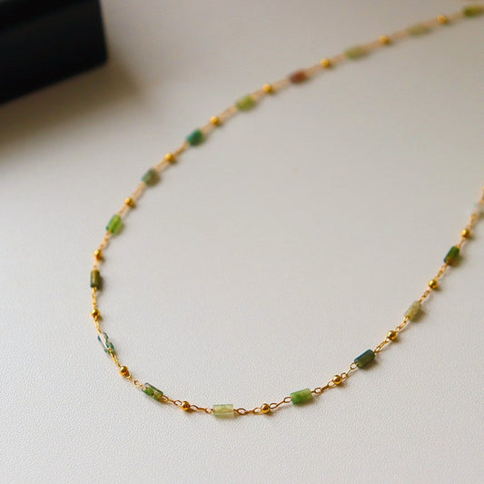 Custom Processing New European and American Retro Light Luxury Colorful Natural Stone Necklace for Women Fashion High-end Versatile Clavicle Chain