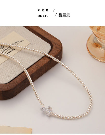 Custom Fashion Light Luxury Baroque Freshwater Pearl Necklace Versatile High-end Sense Elegant Delicate Collarbone Chain for Women