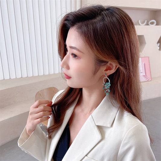 Bohemian French Vintage Style Earrings Trendy Exaggerated Elegant Heavy Craft Flower Tassel Water Drop Earrings