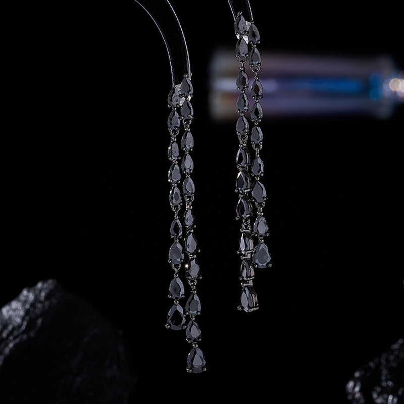 Light Luxury Long Style Dynamic Zircon Water Drop Tassel Earrings s925Silver Needle Elegant Slimming Earrings Luxurious Fashion Ear Jewelry