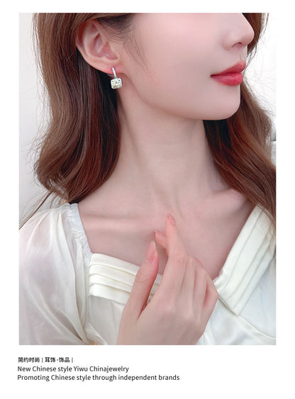 Yellow Small Sugar Cube Zirconia Earrings s925Silver Needle Niche Fresh Sweet Light Luxury Earrings Simple Versatile Ear Jewelry for Women