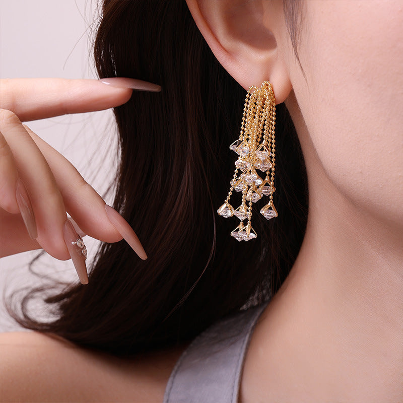 Light Luxury Tassel Long Personality Zircon Earrings s925Silver Needle Elegant Exquisite Temperament Fashion Sweet Waterfall Earrings
