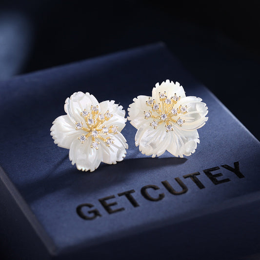 Custom Processing Earrings Studs Liyu Jewelry Set Necklace Brooch OEM Custom Copper Inlaid Zircon Earrings